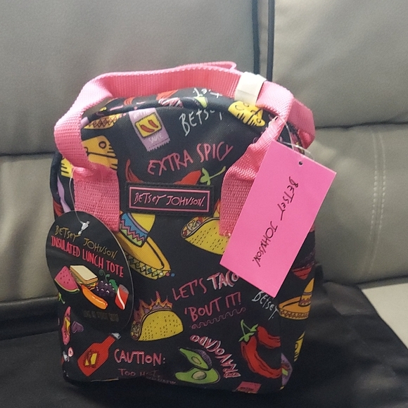 BETSEY JOHNSON Taco Insulated Lunch Tote - Picture 2 of 10